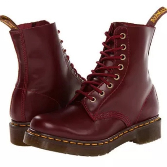 dr martens 1480